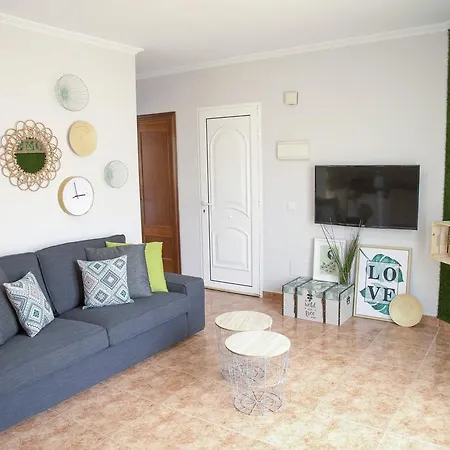 Lightbooking Pool & Cool Ferienhaus