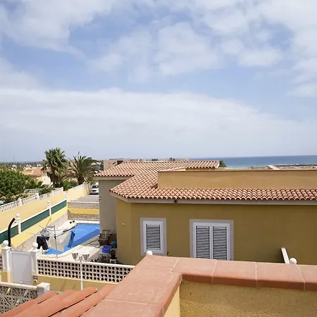 Lightbooking Pool & Cool Ferienhaus